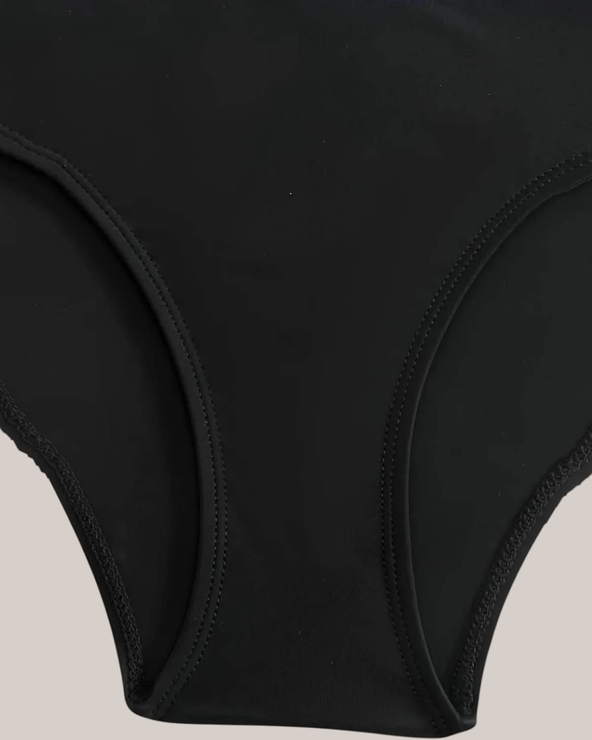 Bikini Seronera de Laura Domínguez